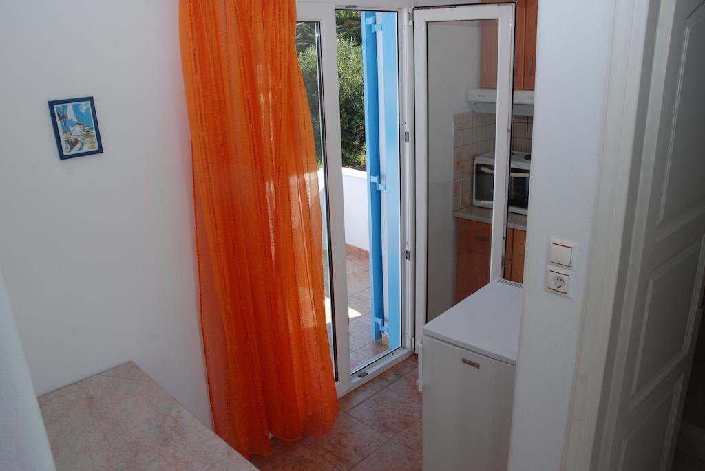 Pension Katerina Studios Турлос Екстер'єр фото
