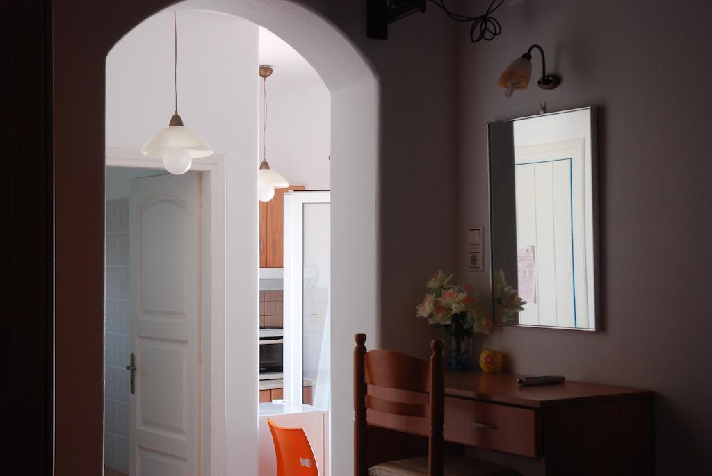 Pension Katerina Studios Турлос Екстер'єр фото